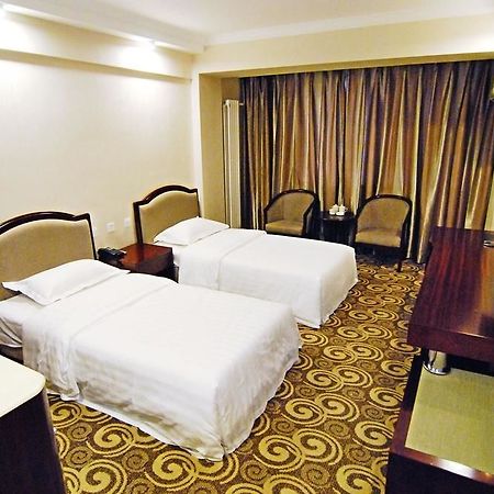Hedong Zhongqi Shiji Hotel Tiencin Zewnętrze zdjęcie
